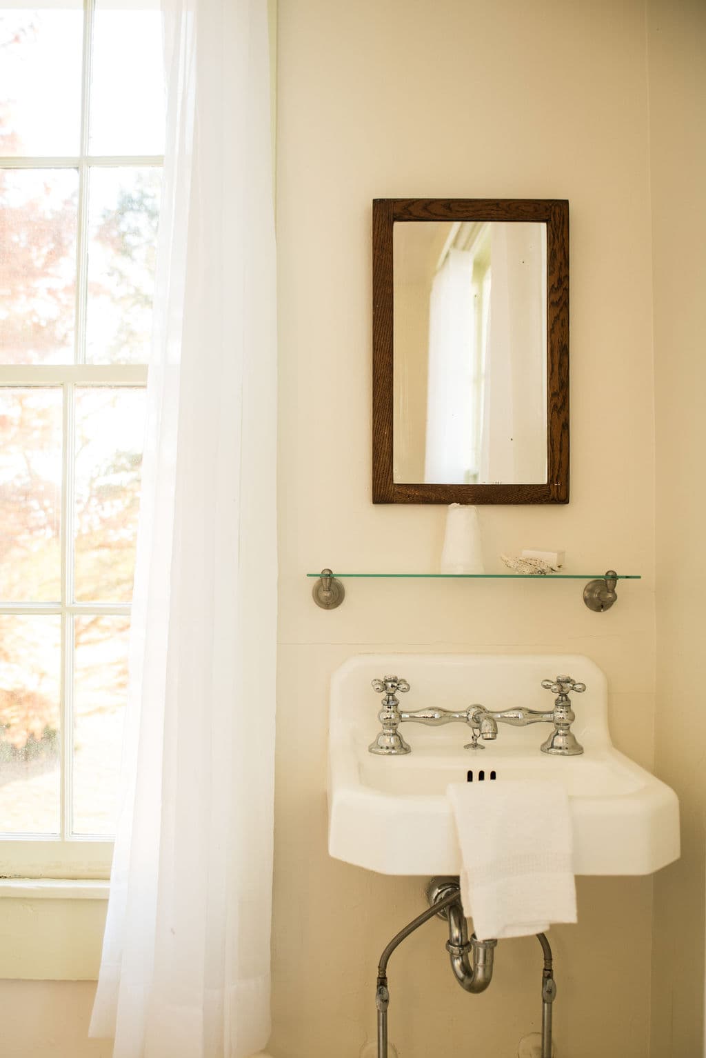 Sink in Honey Bedroom